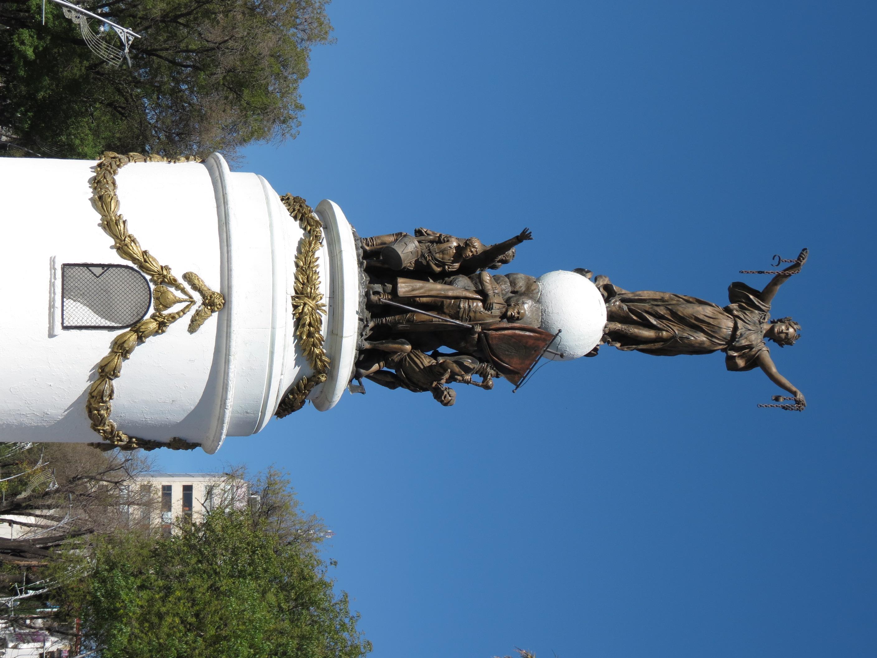 Monumento a los Héroes de la Independencia